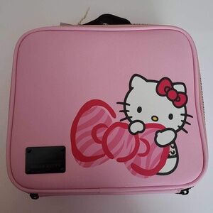 NWOT Hello Kitty pink large beauty travel case storage compartments Brand New